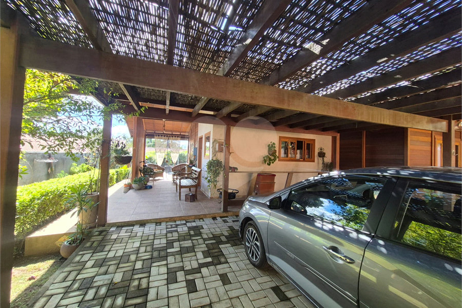 Casa Térrea à venda com 3 quartos, sendo 1 suíte, em Serra da Cantareira, Mairiporã, SP