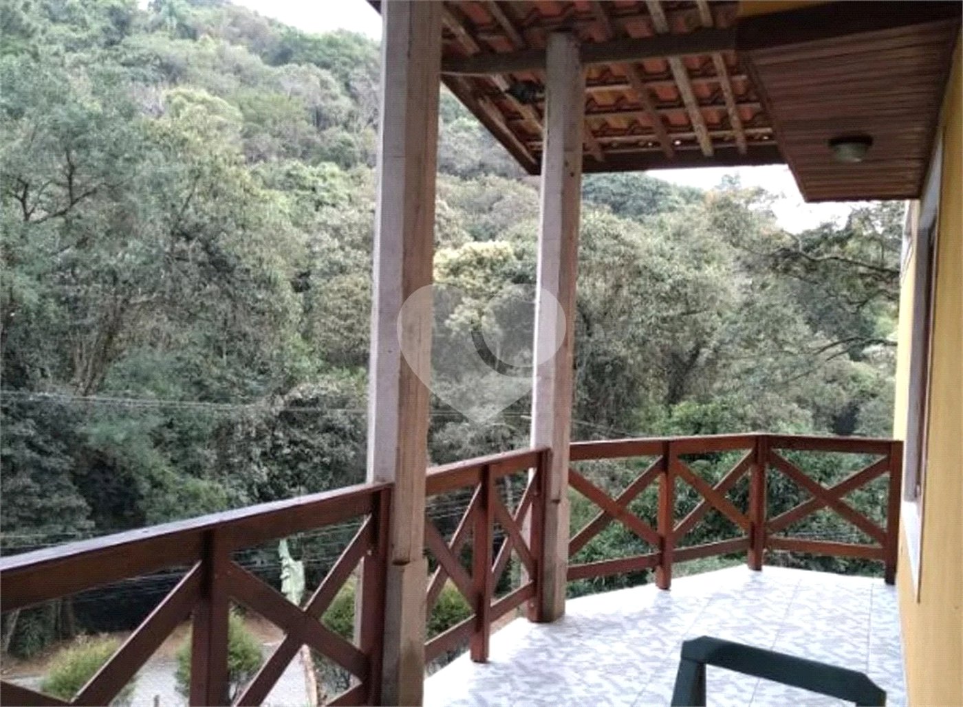 Casa à venda com 4 quartos, sendo 2 suítes,  no condomínio Parque Imperial da Cantareira, Mairiporã - SP