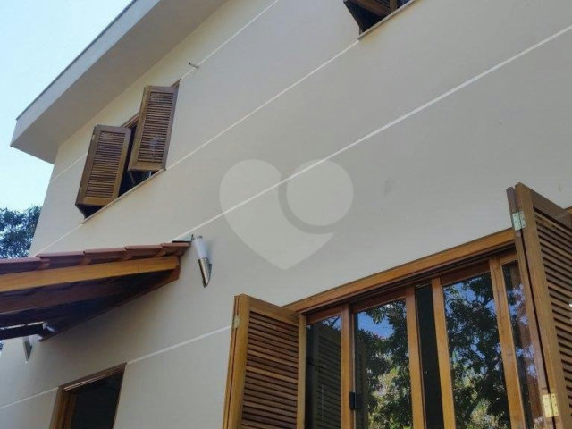 Sobrado à venda com 3 quartos, sendo 1 suíte,  em Barro Branco (zona Norte), São Paulo, SP
