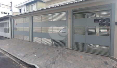 Casa à venda com 2 suítes no condomínio Casa de Pedra, São Paulo - SP