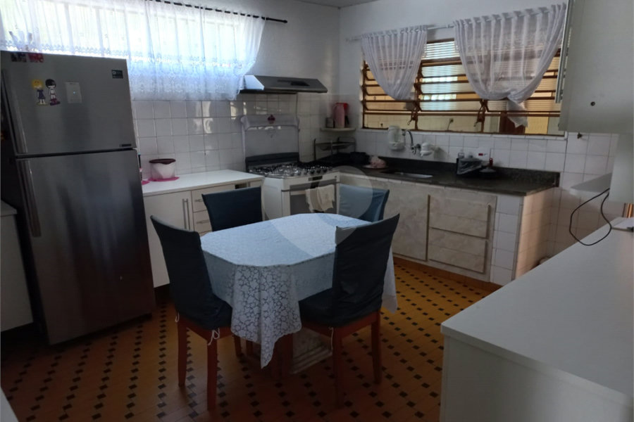 Casa Térrea à venda com 2 quartos em Horto Florestal, São Paulo, SP