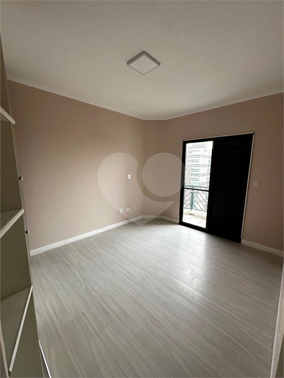 Apartamento à venda com 4 quartos, sendo 1 suíte, em Anchieta, São Bernardo do Campo, SP