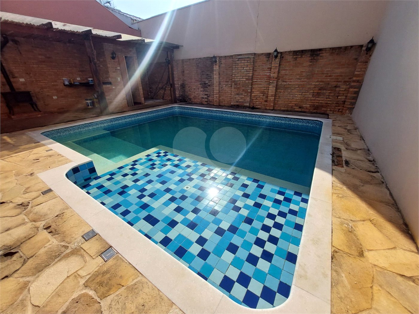 Casa à venda com 3 quartos, sendo 1 suíte, no condomínio Village Saint Clair, Sorocaba - SP