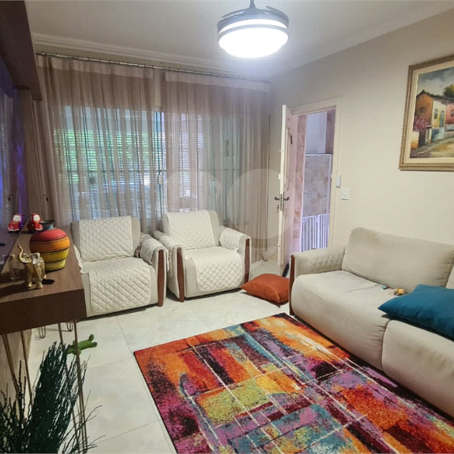 Casa à venda com 2 quartos em Vila dos Remédios, São Paulo, SP