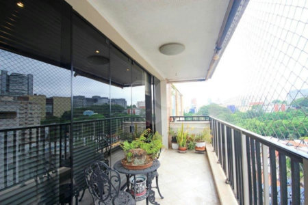 Apartamento à venda com 3 quartos, sendo 1 suíte, em Jardim Paulista, São Paulo, SP