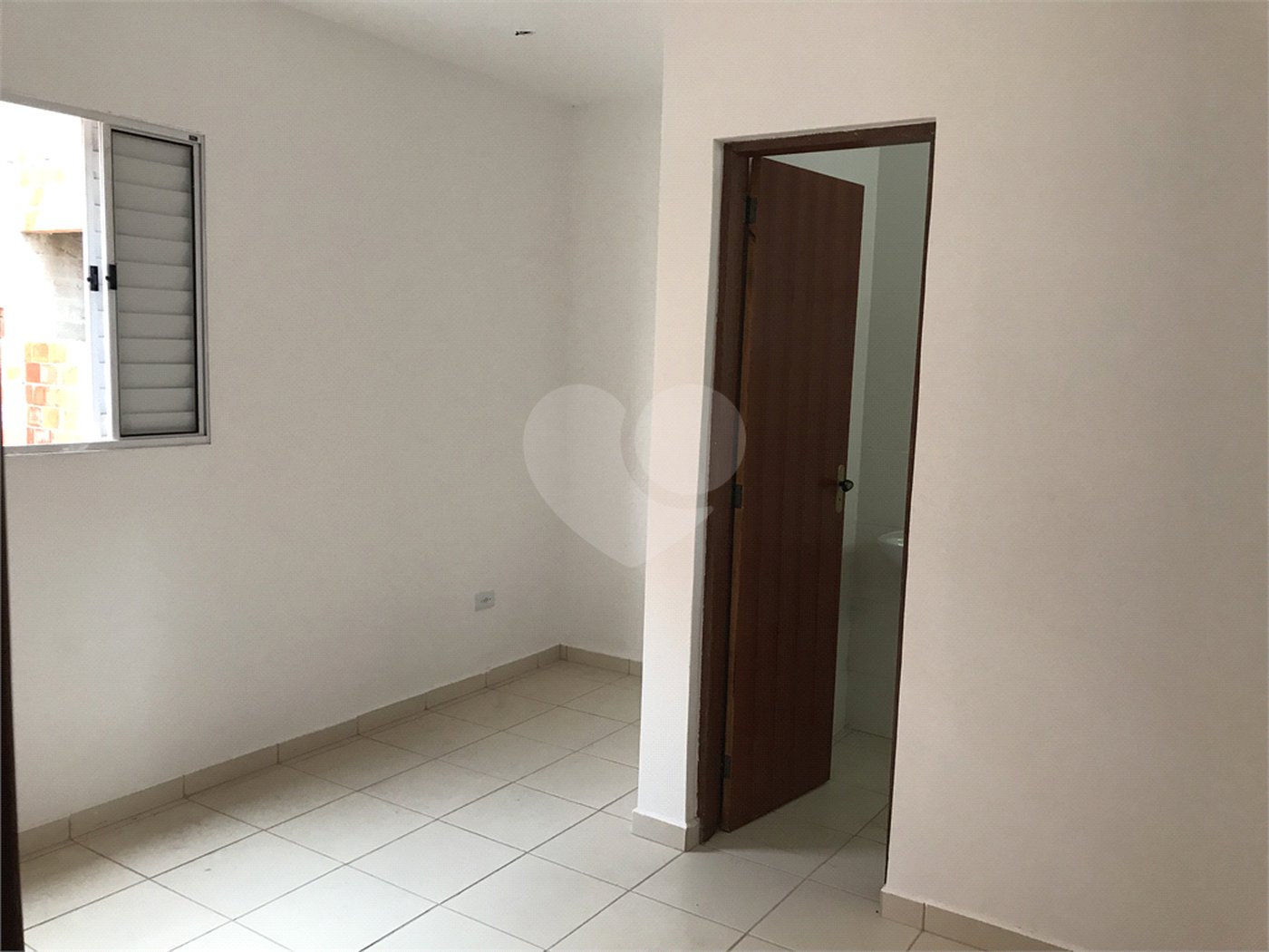 Apartamento à venda com 1 quarto em Aparecidinha, Sorocaba, SP