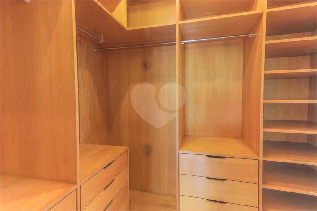 Casa à venda ou para alugar com 3 suítes no condomínio Das Barcas, São Paulo - SP