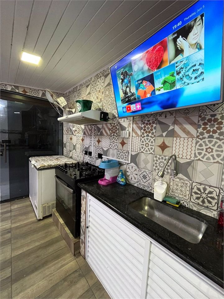 Apartamento Residencial à venda, Vila Júlia, Guarujá - AP0740.