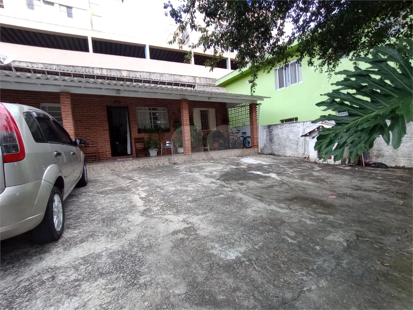Casa Térrea à venda com 3 quartos, sendo 1 suíte, em Jardim São Luís, São Paulo, SP
