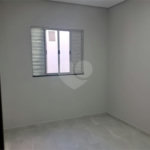 Casa de Vila à venda com 2 quartos, sendo 1 suíte, em Vila Barão, Sorocaba, SP