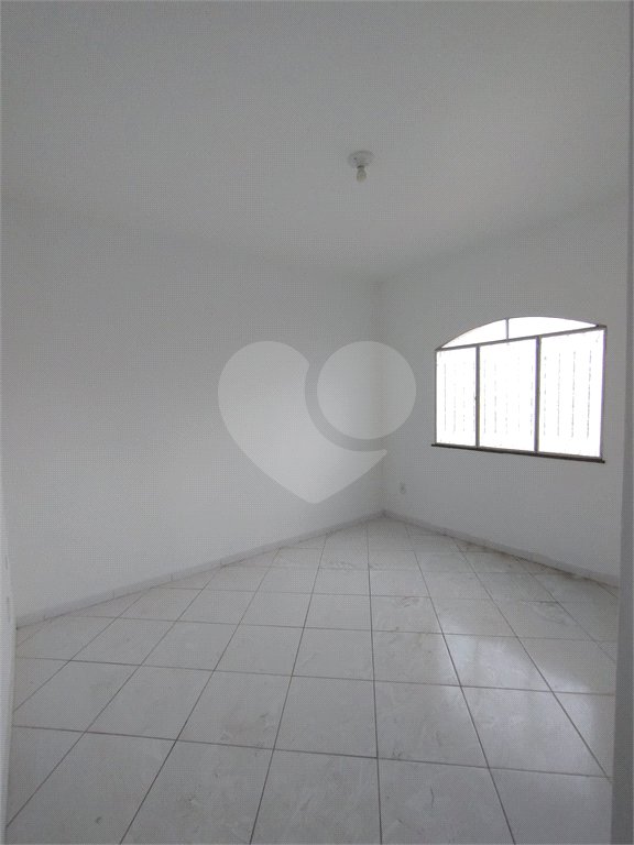 Casa à venda com 3 quartos, sendo 1 suíte, em Campo Grande, Rio de Janeiro, RJ