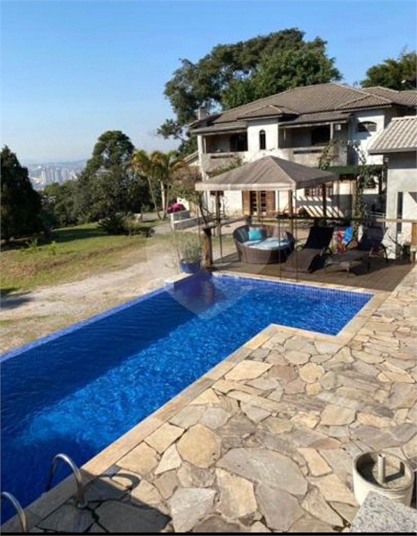 Casa à venda com 4 quartos, sendo 1 suíte, em Jardim Marica, Mogi das Cruzes, SP