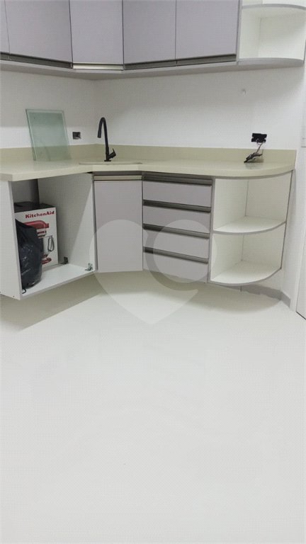 Apartamento à venda com 3 quartos, sendo 1 suíte,  em Alto da Boa Vista, São Paulo, SP
