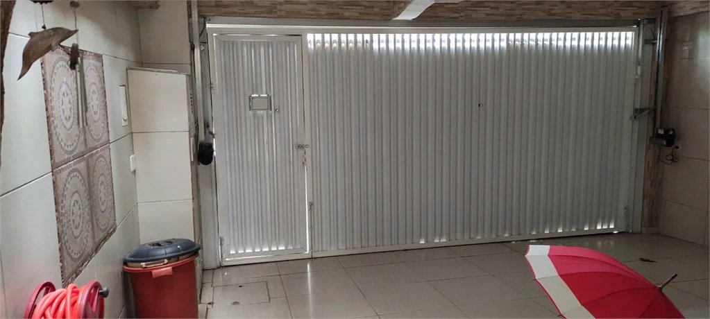 Sobrado à venda com 4 quartos, sendo 2 suítes, em Rio Pequeno, São Paulo, SP