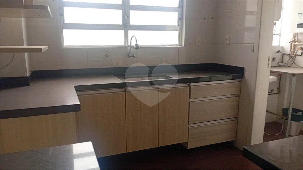 Apartamento à venda no Boqueirão, 3 quartos (2 suítes), garagem