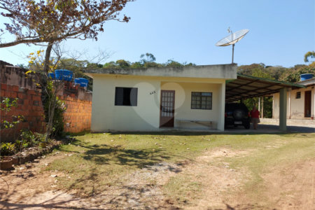 Chácara à venda com 4 quartos em Área Rural de Louveira, Louveira, SP