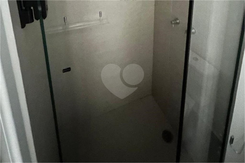 Studio de 28m2 mobiliado com sacada à venda na Bela Vista