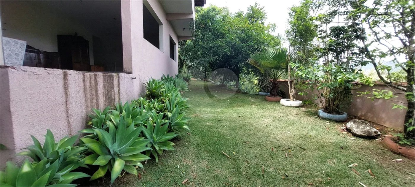LINDA CHÁCARA A VENDA - CONDOMINIO ALPES D'OURO - BOM JESUS DOS PERDÕES