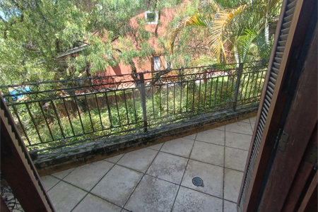 Casa à venda com 4 quartos, sendo 3 suítes, no condomínio Patrimônio do Carmo, São Roque - SP