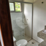 Casa à venda com 2 quartos, sendo 1 suíte, no condomínio Chácara Pedra Grande, Atibaia - SP
