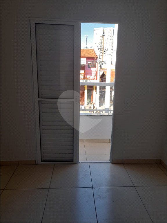 Sobrado à venda com 2 suítes em Jardim Nely, Indaiatuba, SP