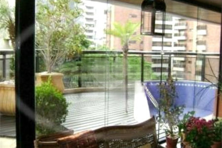 Apartamento à venda ou para alugar com 4 quartos, sendo 3 suítes, em Jardim Vitória Régia, São Paulo, SP