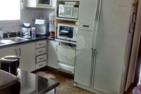 Casa à venda com 5 suítes em Arujázinho I, Ii e Iii, Arujá, SP