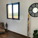 Casa à venda com 4 suítes no condomínio Vila Inglesa, Atibaia - SP