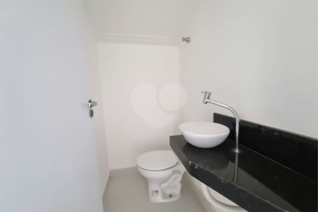 Casa à venda com 2 suítes no condomínio Residencial Américo Figueiredo, Sorocaba - SP
