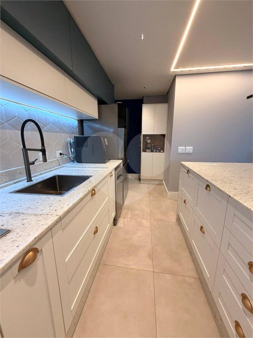 Apartamento à venda com 3 quartos, sendo 1 suíte,  em Vila Mogilar, Mogi das Cruzes, SP