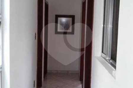 Casa à venda com 4 quartos, sendo 1 suíte, em Wanel Ville, Sorocaba, SP