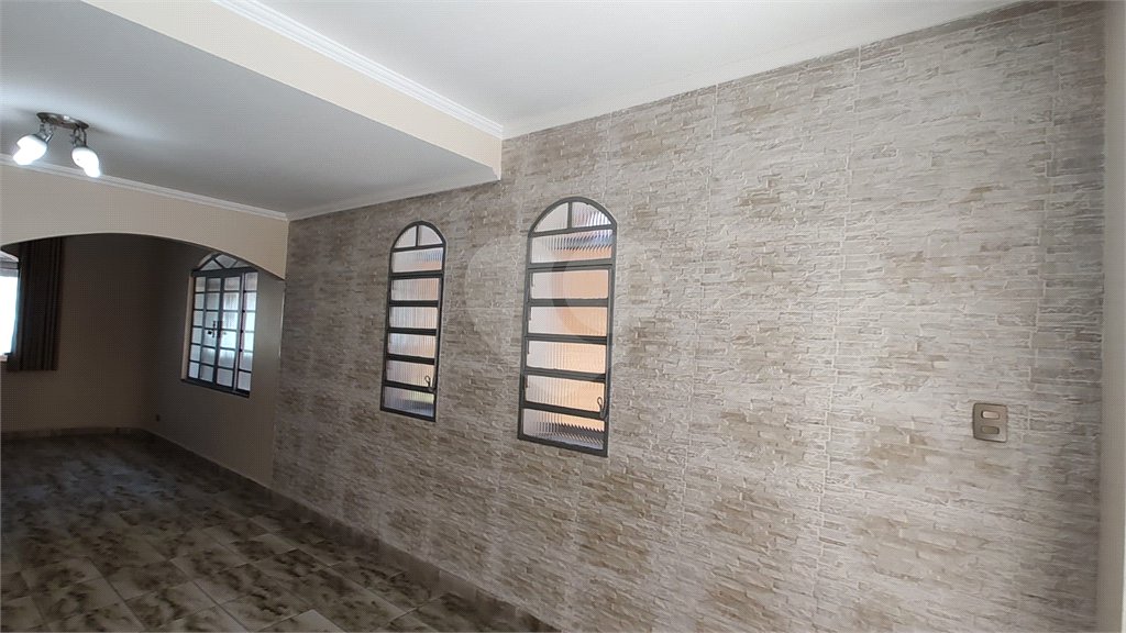 Sobrado à venda com 3 quartos, sendo 1 suíte,  em Artur Alvim, São Paulo, SP