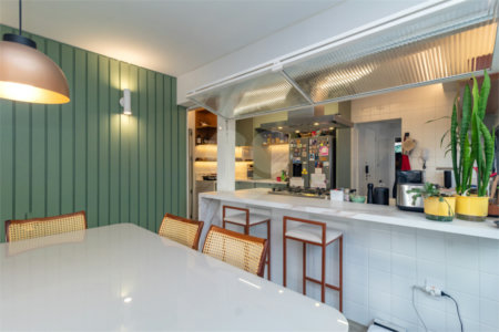 Apartamento à venda com 3 quartos, sendo 1 suíte, em Moema, São Paulo, SP