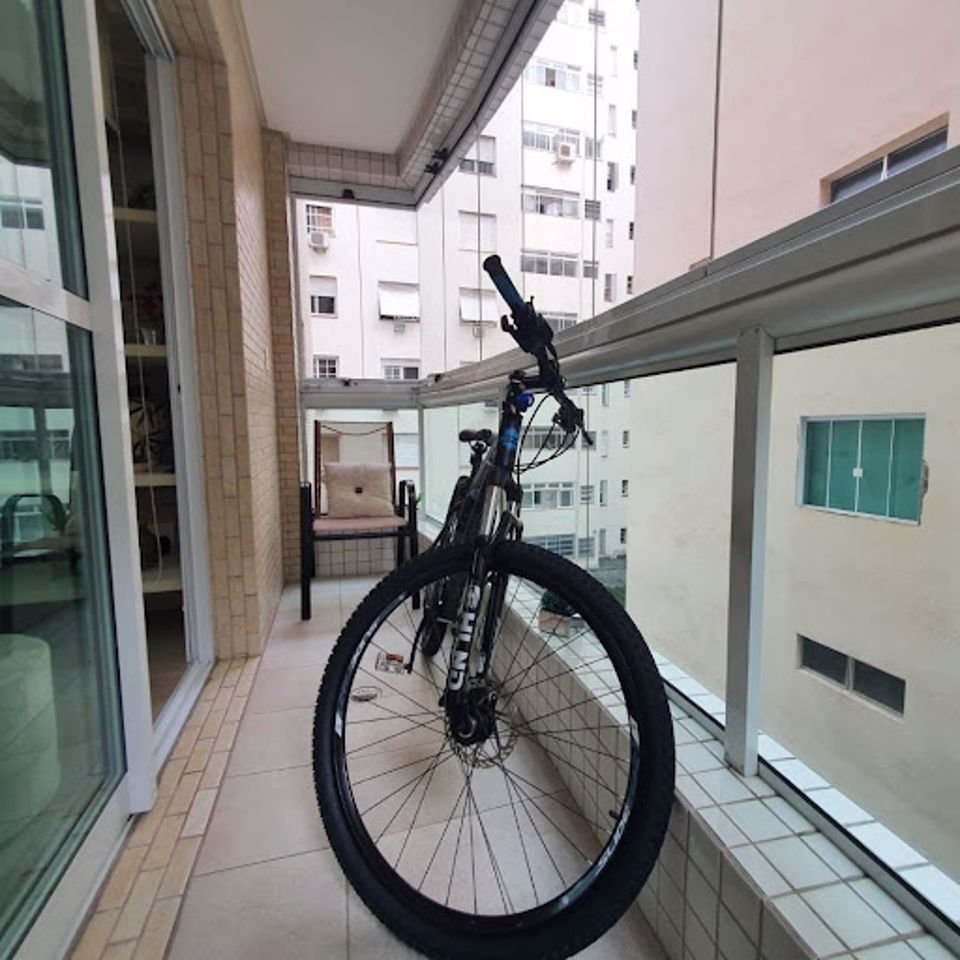 Apartamento com 2 dormitórios à venda, 108 m² por R$ 1.180.000,00 - Gonzaga - Santos/SP