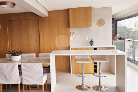 Apartamento à venda com 3 suítes em Mirandópolis, São Paulo, SP