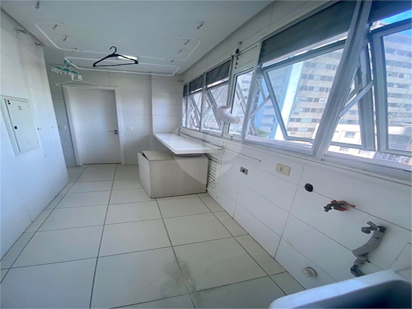 Apartamento à venda ou para alugar com 2 suítes em Itaim Bibi, São Paulo, SP