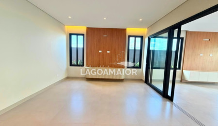 Casa à venda com 3 quartos, sendo 3 suítes, no condomínio Villa Dumont, Três Lagoas - MS