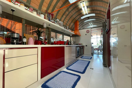 Sobrado à venda com 4 quartos, sendo 3 suítes, em Alto da Lapa, São Paulo, SP