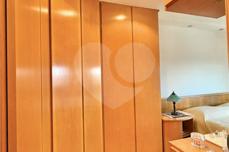 Apartamento à venda com 3 suítes em Vila Seixas, Ribeirão Preto, SP