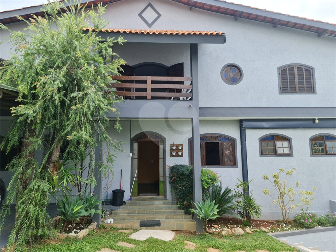 Sobrado para alugar com 3 quartos, sendo 2 suítes, em Jardim Paulista, Atibaia, SP