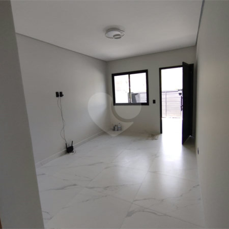 Casa à venda com 3 quartos, sendo 2 suítes, em Cachoeirinha, Bom Jesus dos Perdões, SP