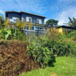 Casa à venda com 3 suítes no condomínio Vale da Santa Fé, Vinhedo - SP