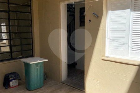 Sobrado à venda com 3 quartos, sendo 1 suíte,  em Jardim Itacolomi, São Paulo, SP