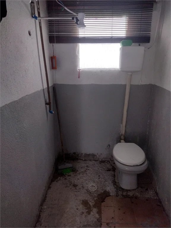 Sobrado à venda ou para alugar com 4 quartos em Vila Madalena, São Paulo, SP