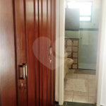 Casa à venda com 8 quartos, sendo 6 suítes,  no condomínio Acapulco, Guarujá - SP