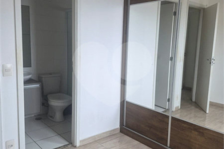 Apartamento à venda ou para alugar com 3 quartos, sendo 1 suíte, em Parque São Lourenço, São Paulo, SP