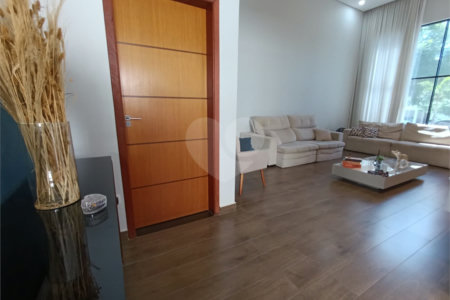 Casa à venda com 4 quartos, sendo 2 suítes, no condomínio Jardim Reserva Bom Viver de Indaiatuba, Indaiatuba - SP
