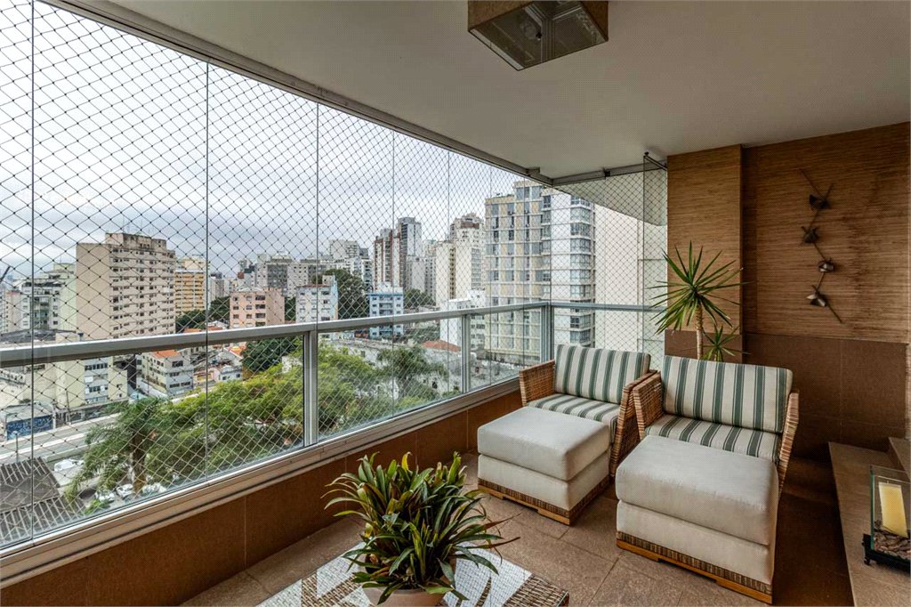 Apartamento à venda com 3 suítes em Bela Vista, São Paulo, SP