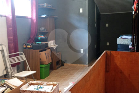 Casa à venda com 2 quartos, sendo 1 suíte,  em Jardim Cambuci, Mogi das Cruzes, SP