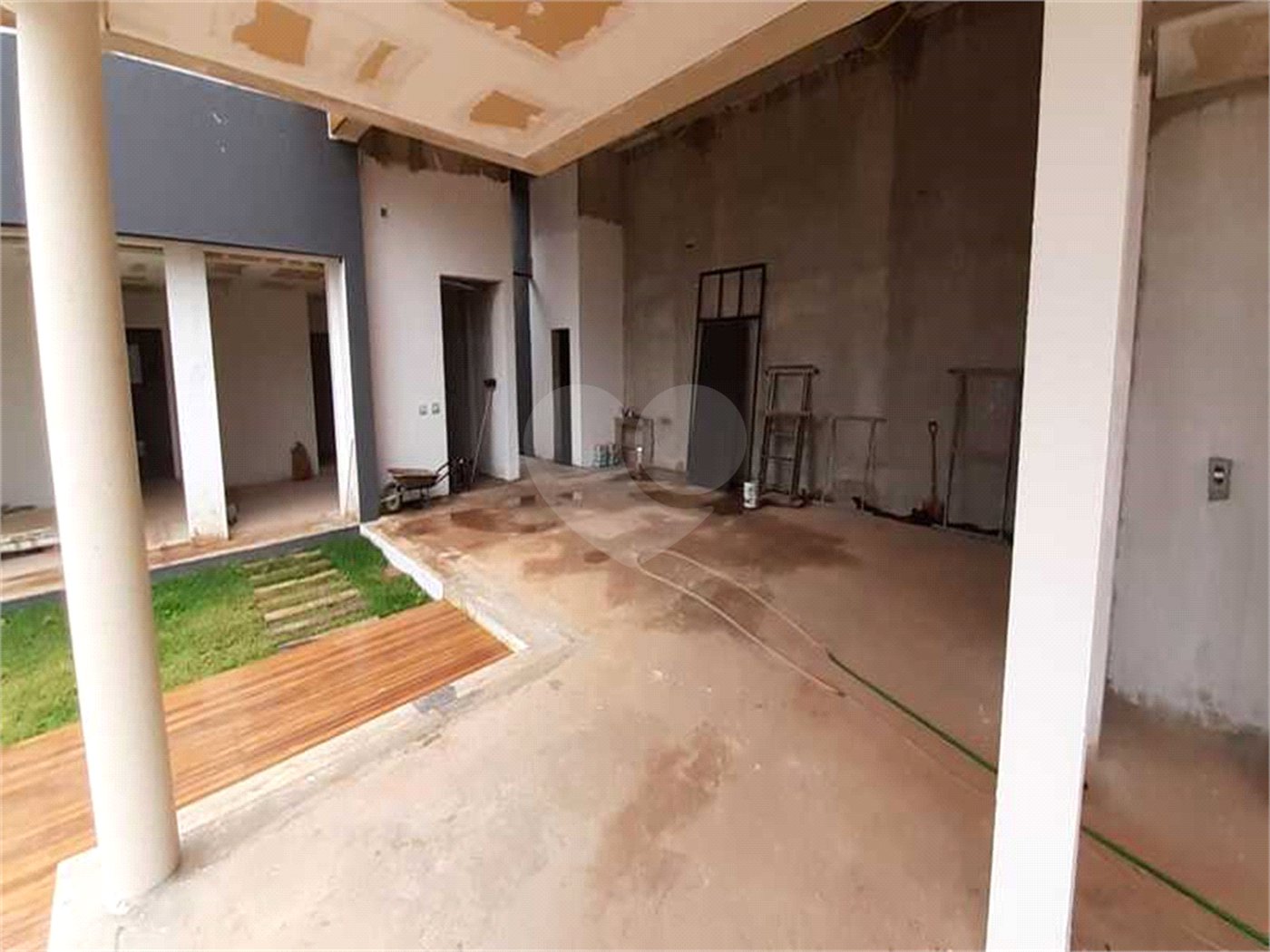 Casa à venda com 4 suítes no condomínio Saint Patrick, Sorocaba - SP